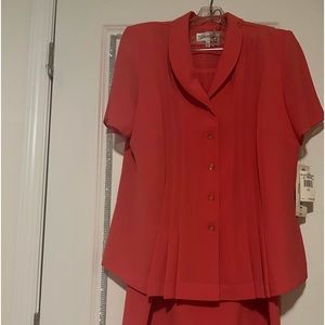 Danny & Nicole 2piece skirt set